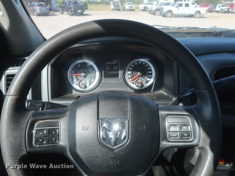 image for item HJ9471 2015 Dodge Ram 4500HD  utility truck