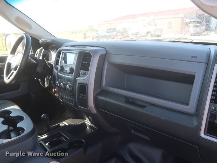 image for item HJ9471 2015 Dodge Ram 4500HD  utility truck