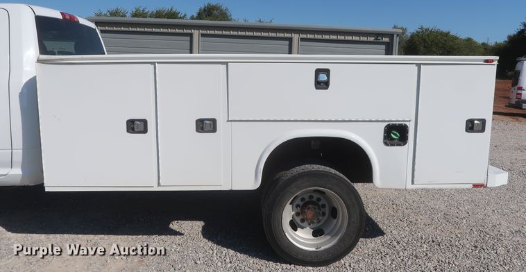 image for item HJ9471 2015 Dodge Ram 4500HD  utility truck