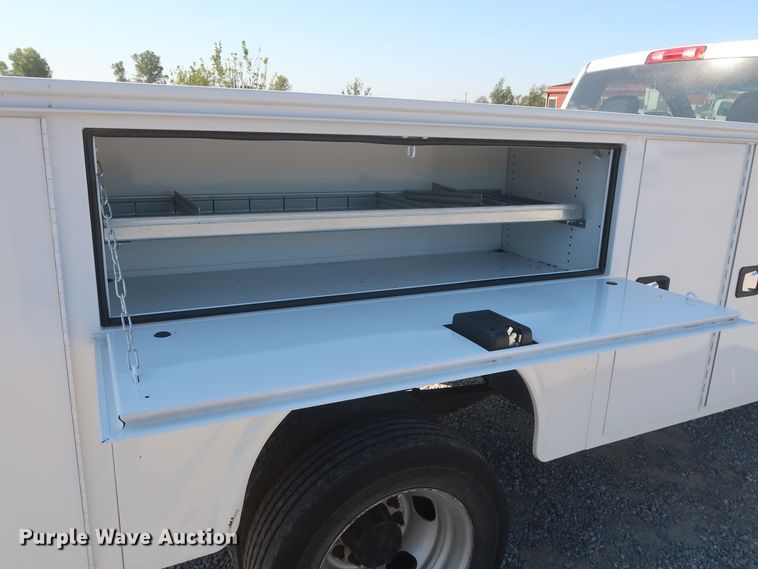 image for item HJ9471 2015 Dodge Ram 4500HD  utility truck
