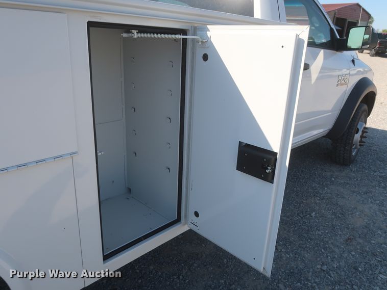 image for item HJ9471 2015 Dodge Ram 4500HD  utility truck