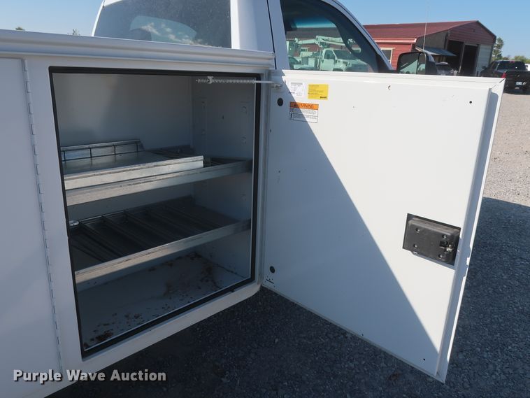 image for item HJ9471 2015 Dodge Ram 4500HD  utility truck