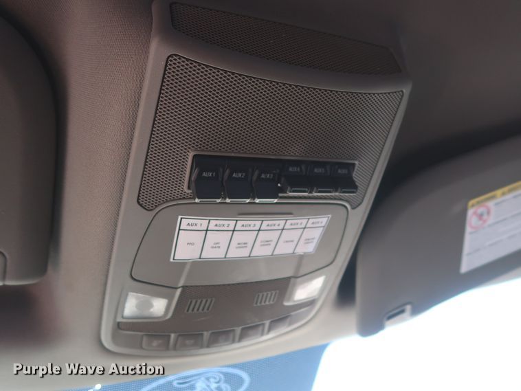 image for item HJ9473 2018 Ford F550 Super Duty XL  utility truck