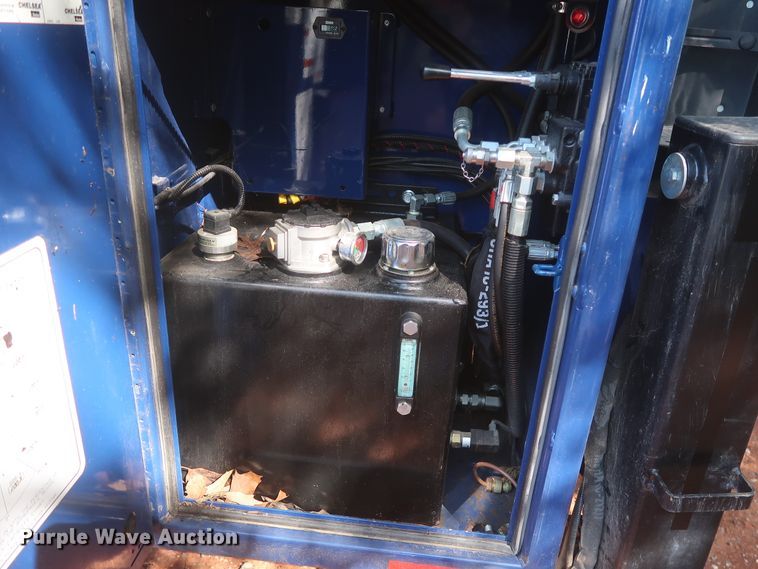 image for item HJ9473 2018 Ford F550 Super Duty XL  utility truck