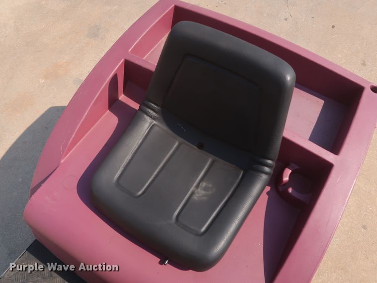 image for item HJ9479 Minuteman Kleen Sweep 47R sweeper