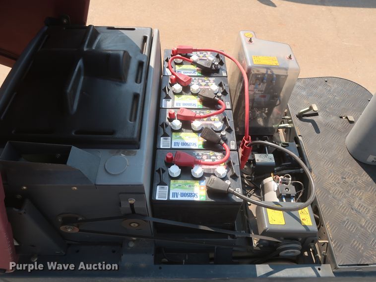 image for item HJ9479 Minuteman Kleen Sweep 47R sweeper