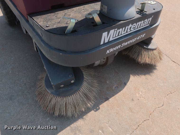 image for item HJ9479 Minuteman Kleen Sweep 47R sweeper