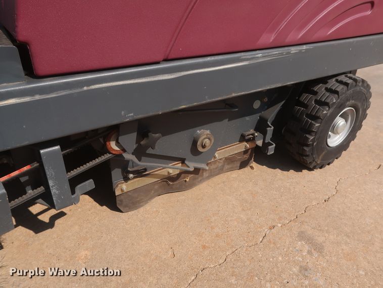 image for item HJ9479 Minuteman Kleen Sweep 47R sweeper