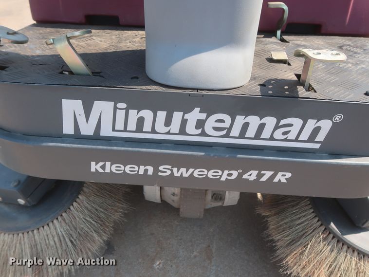 image for item HJ9479 Minuteman Kleen Sweep 47R sweeper