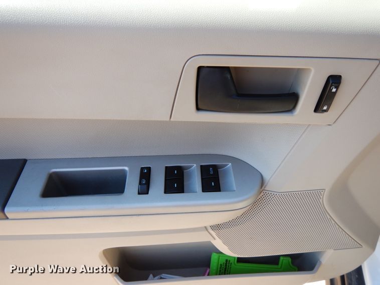 image for item HJ9744 2008 Ford Escape XLT  SUV