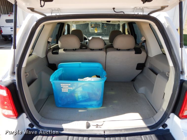 image for item HJ9744 2008 Ford Escape XLT  SUV