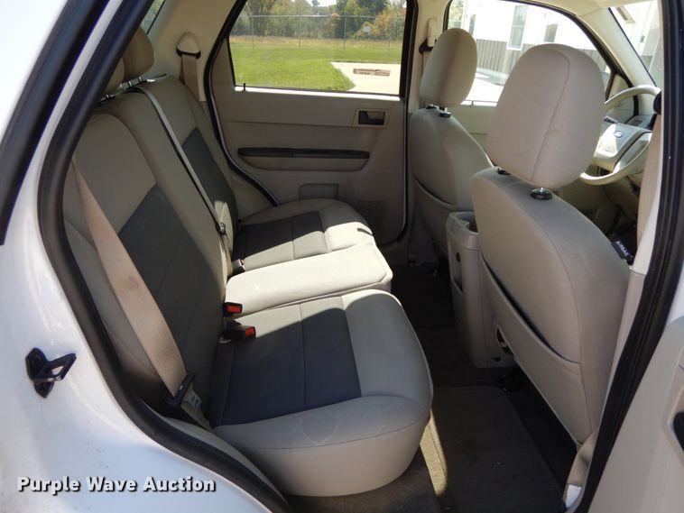 image for item HJ9744 2008 Ford Escape XLT  SUV