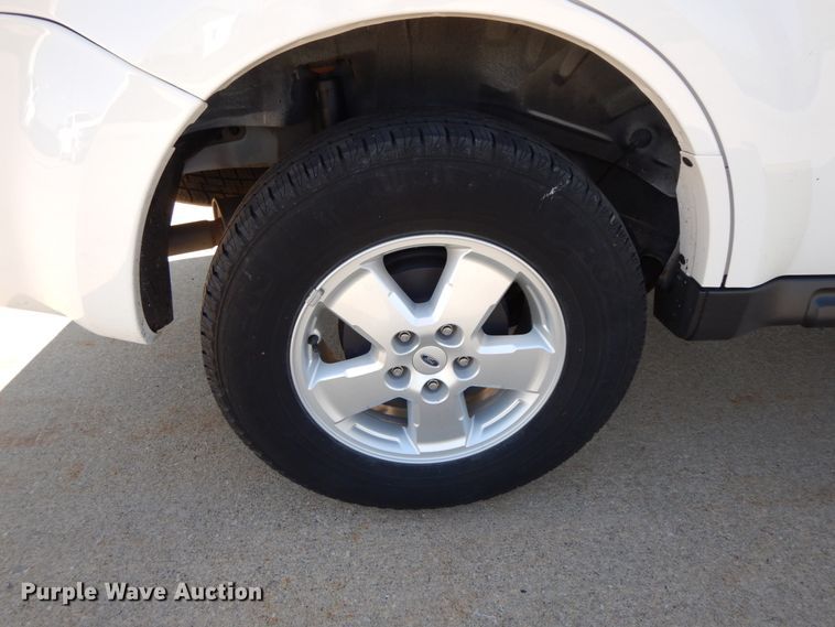 image for item HJ9744 2008 Ford Escape XLT  SUV