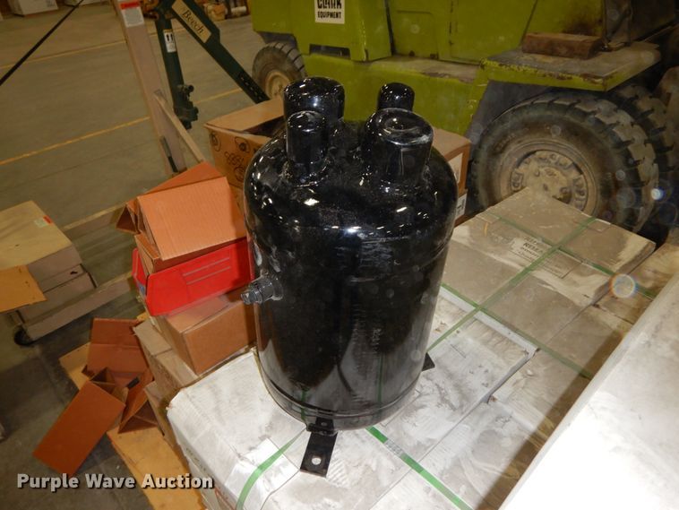 image for item HJ9746 (12) 2017 Refrigeration Research accumulators