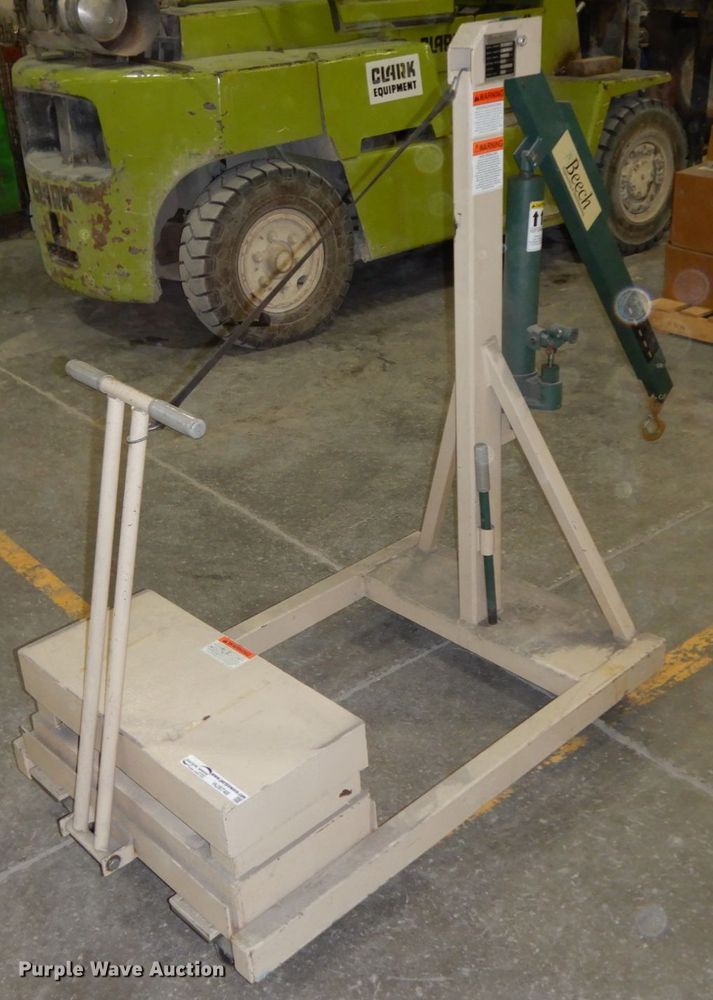 image for item HJ9748 Beech B-5000CW hoist