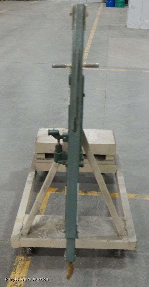 image for item HJ9748 Beech B-5000CW hoist