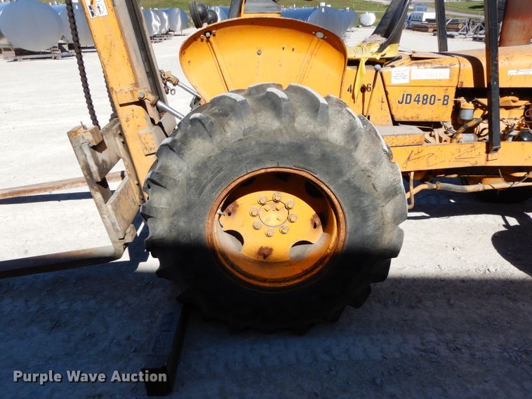 image for item HJ9749 1978 John Deere 480B  forklift