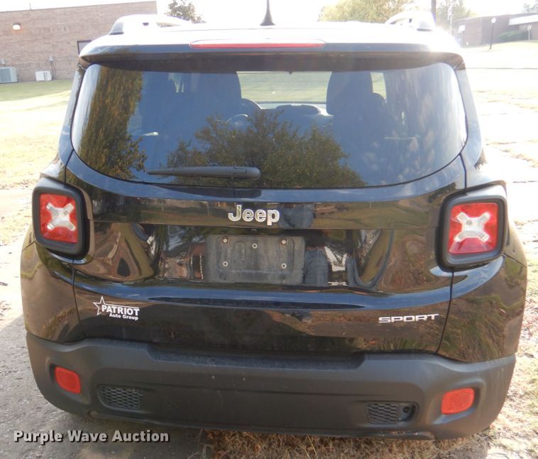 image for item HK9517 2017 Jeep Renegade Sport  SUV