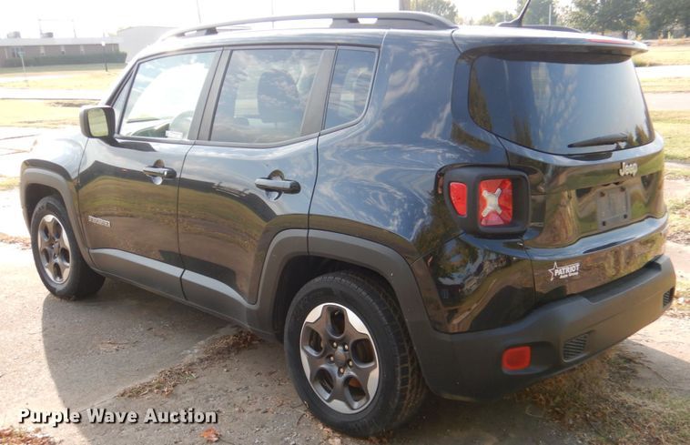 image for item HK9517 2017 Jeep Renegade Sport  SUV