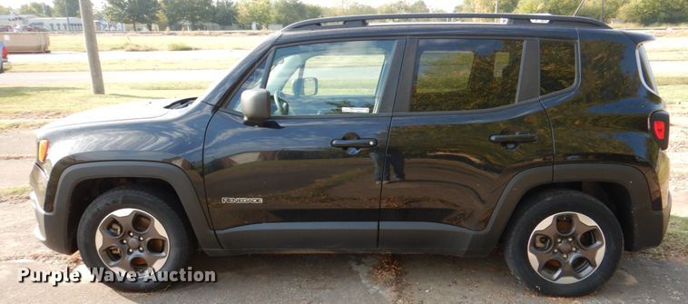 image for item HK9517 2017 Jeep Renegade Sport  SUV