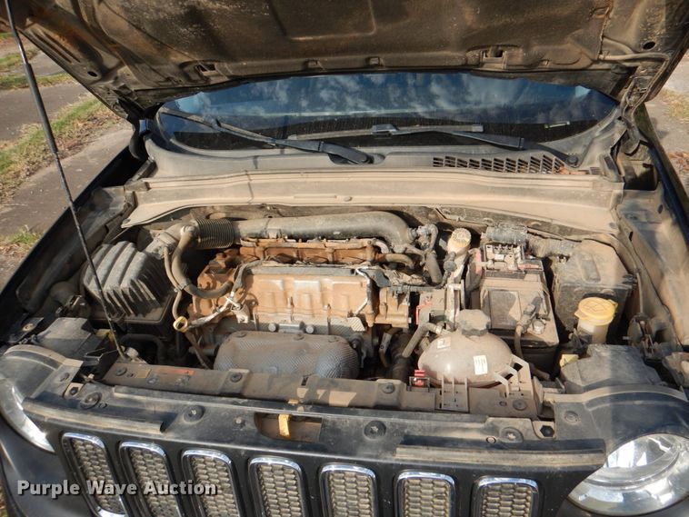 image for item HK9517 2017 Jeep Renegade Sport  SUV