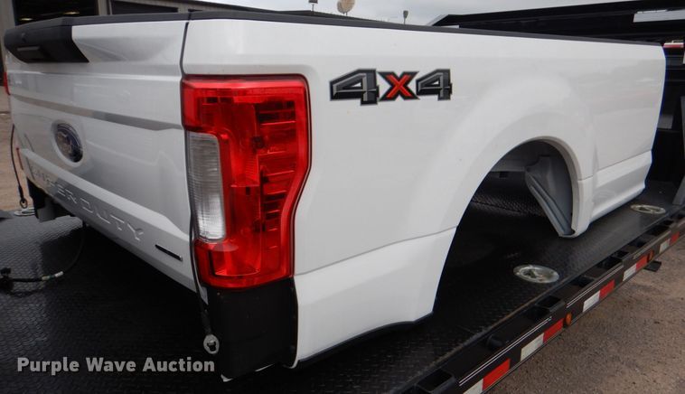 image for item HK9520 Ford Super Duty pickup truck bed