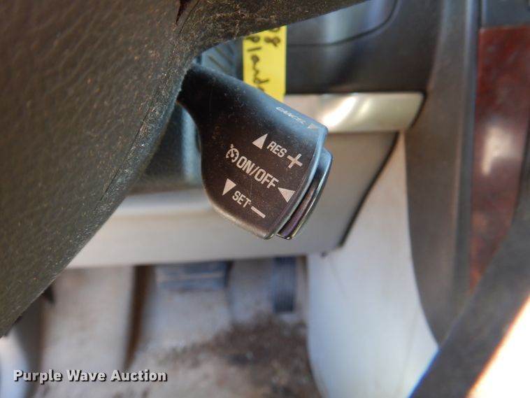 image for item HK9523 2008 Chevrolet Uplander  van