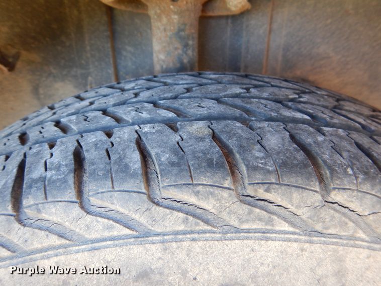 image for item HK9525 1999 Saturn SC SC1