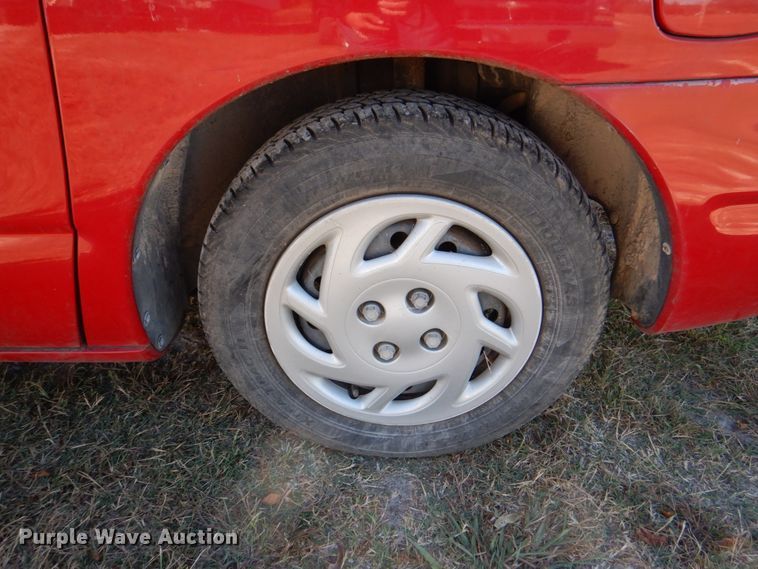 image for item HK9525 1999 Saturn SC SC1