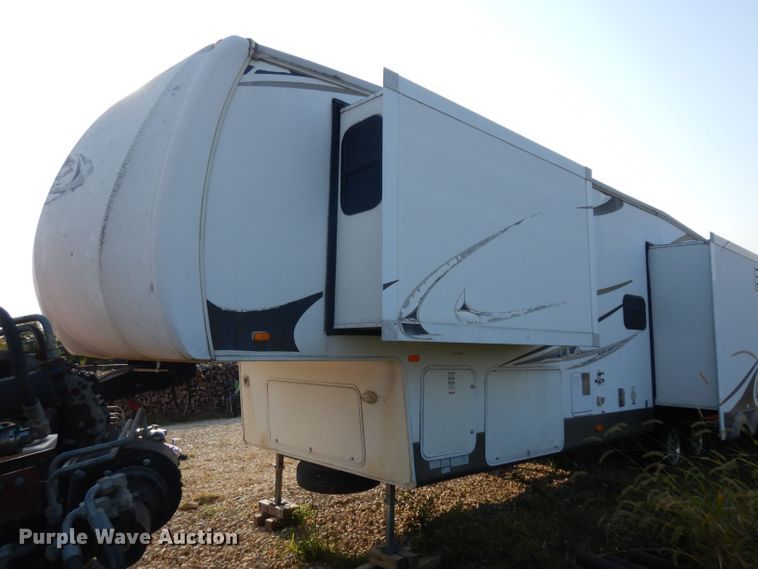 image for item HN9358 2008 Forest River Sandpiper  camper