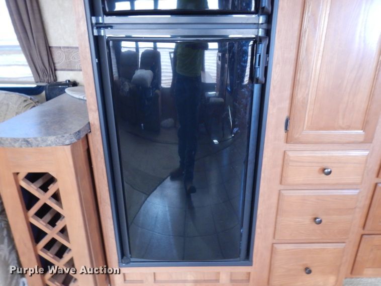 image for item HN9358 2008 Forest River Sandpiper  camper