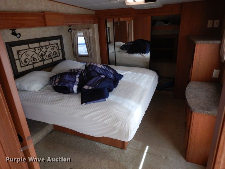 image for item HN9358 2008 Forest River Sandpiper  camper