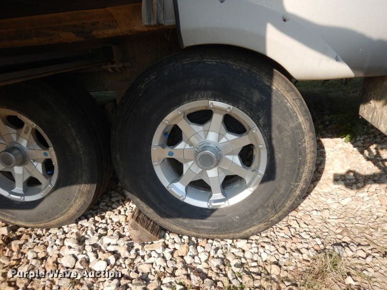 image for item HN9358 2008 Forest River Sandpiper  camper