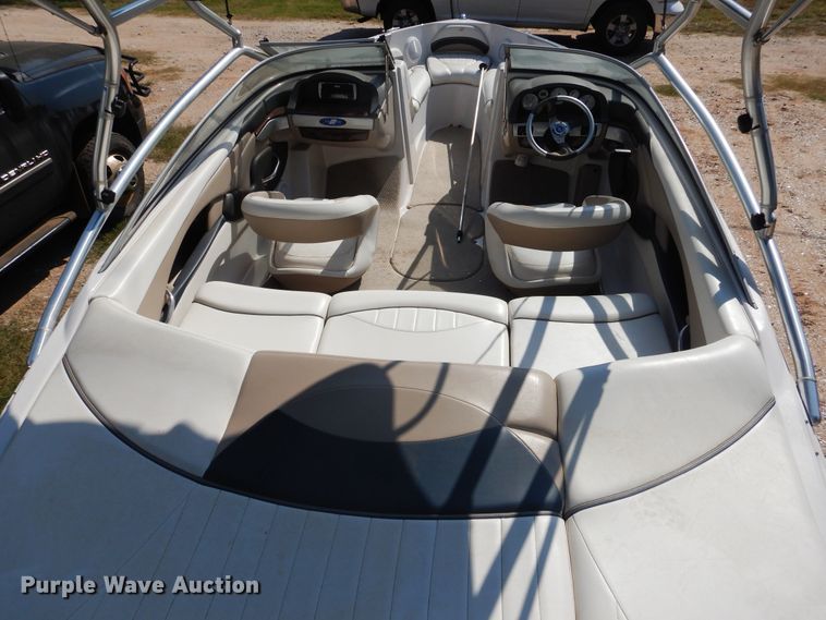 image for item HO9174 2005 Four Winns Horizon 190  boat