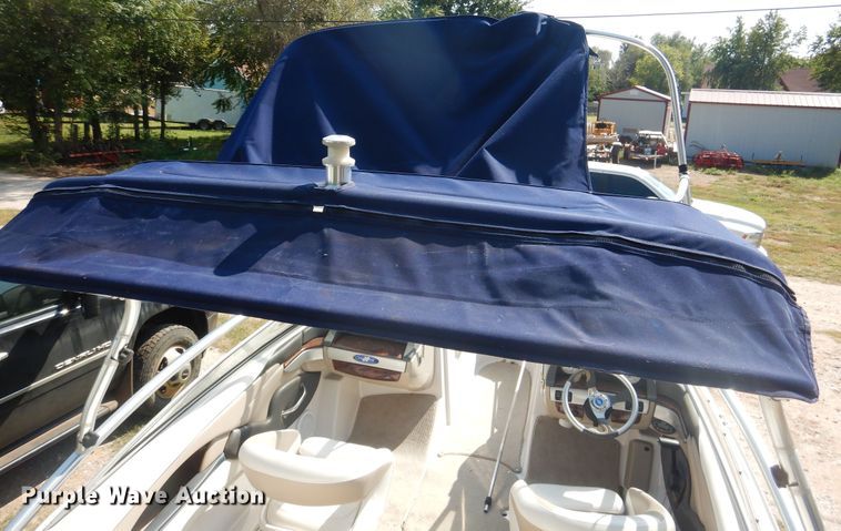 image for item HO9174 2005 Four Winns Horizon 190  boat