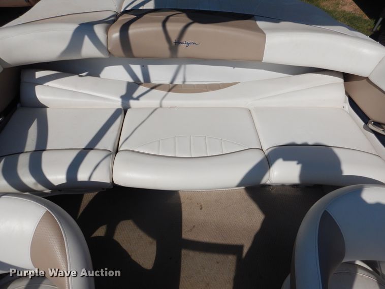 image for item HO9174 2005 Four Winns Horizon 190  boat