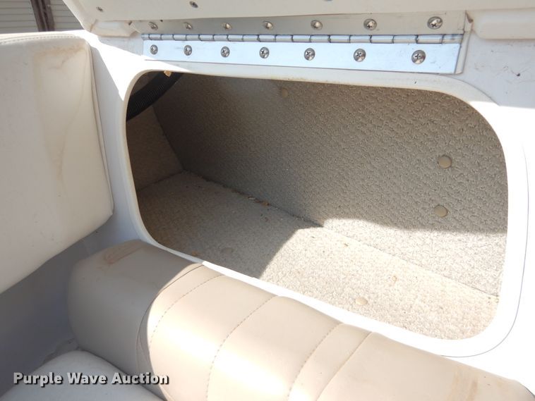 image for item HO9174 2005 Four Winns Horizon 190  boat