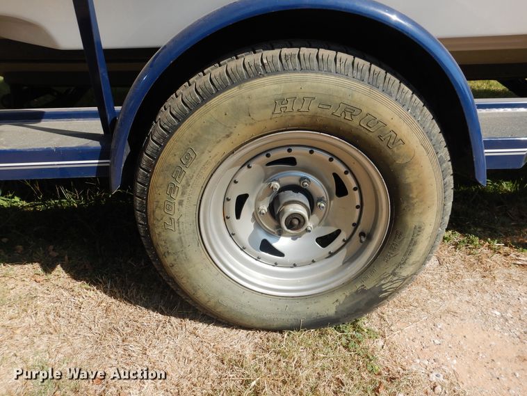 image for item HO9174 2005 Four Winns Horizon 190  boat