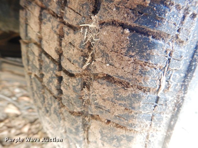 image for item HO9176 1951 Ford  sedan