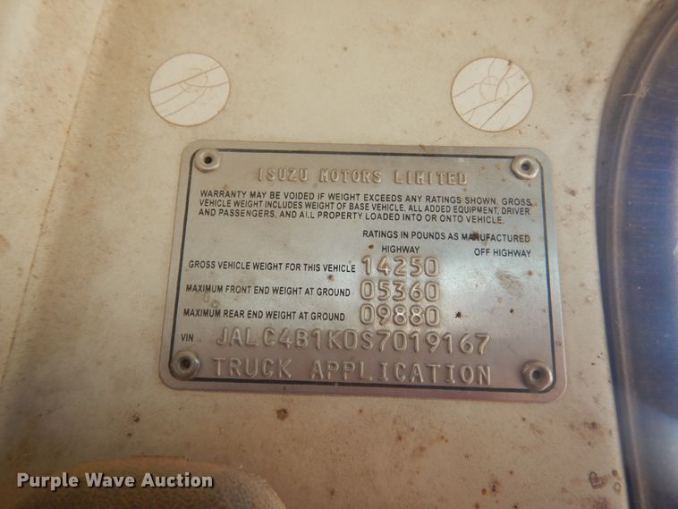 image for item HO9187 1995 Isuzu NPR  flatbed truck