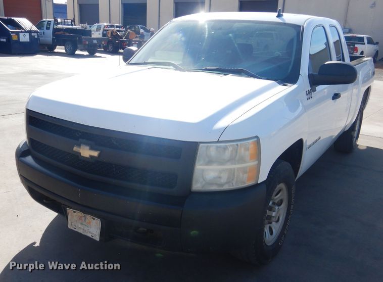 image for item HO9239 2008 Chevrolet Silverado 1500  Ext. Cab pickup truck