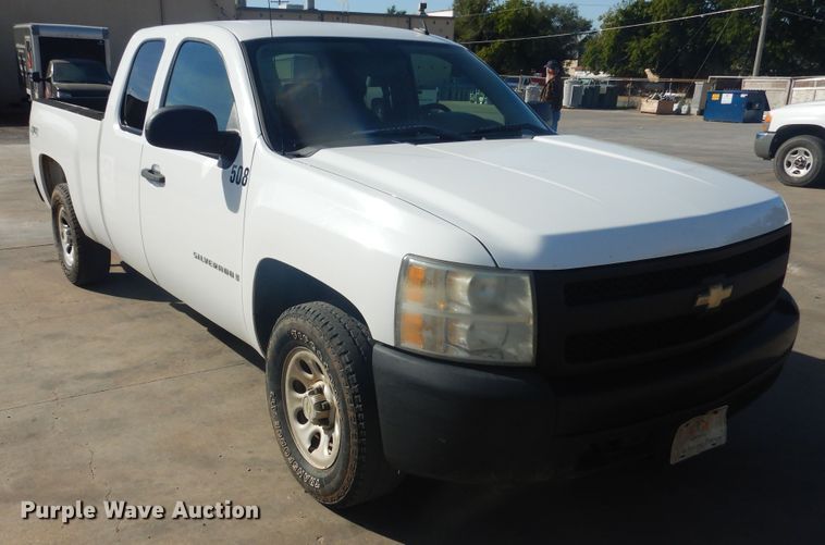 image for item HO9239 2008 Chevrolet Silverado 1500  Ext. Cab pickup truck