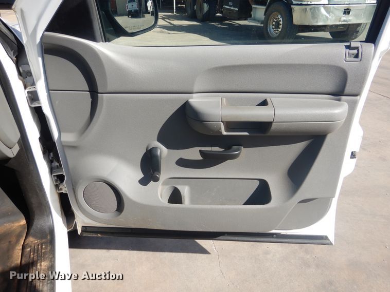 image for item HO9239 2008 Chevrolet Silverado 1500  Ext. Cab pickup truck