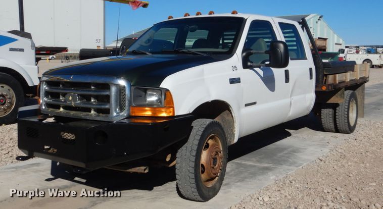 image for item HS9364 2001 Ford F450 Super Duty  Crew Cab flatbed truck