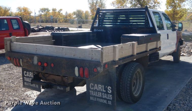 image for item HS9364 2001 Ford F450 Super Duty  Crew Cab flatbed truck