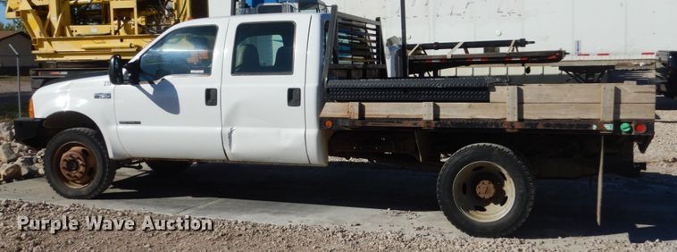 image for item HS9364 2001 Ford F450 Super Duty  Crew Cab flatbed truck