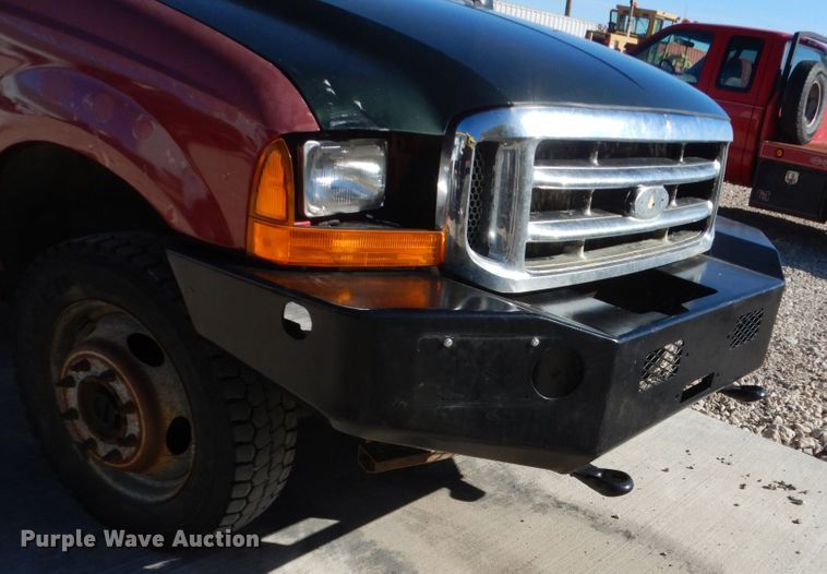 image for item HS9364 2001 Ford F450 Super Duty  Crew Cab flatbed truck