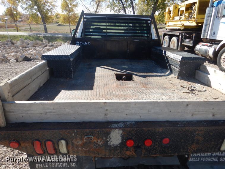 image for item HS9364 2001 Ford F450 Super Duty  Crew Cab flatbed truck