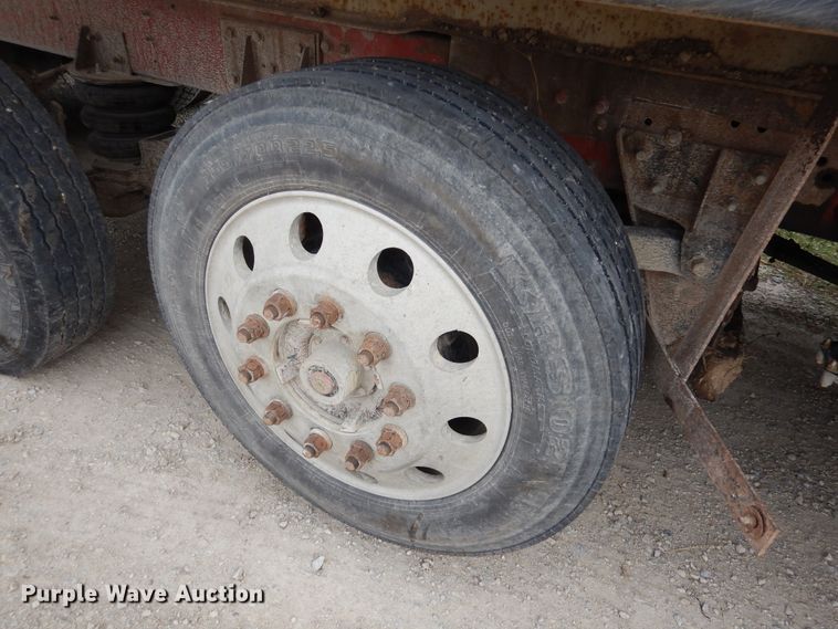 image for item AF9950 1993 Freightliner FLD  dump truck