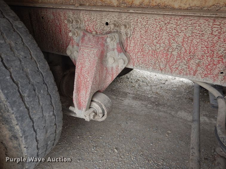 image for item AF9950 1993 Freightliner FLD  dump truck